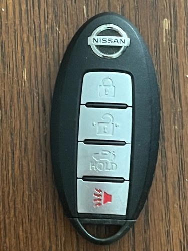 Nissan sentra versa leaf - nissan, sentra,versa,leaf